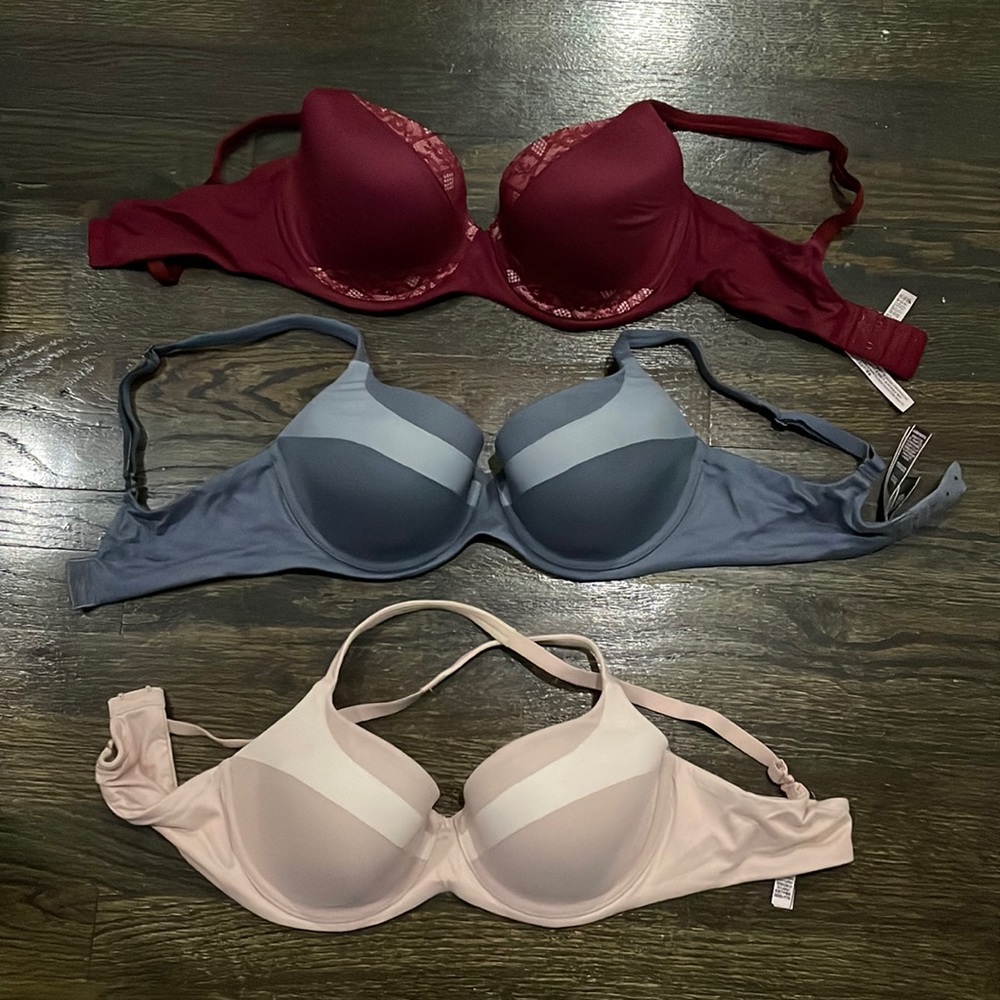 Victoria’s Secret 32DD Bra